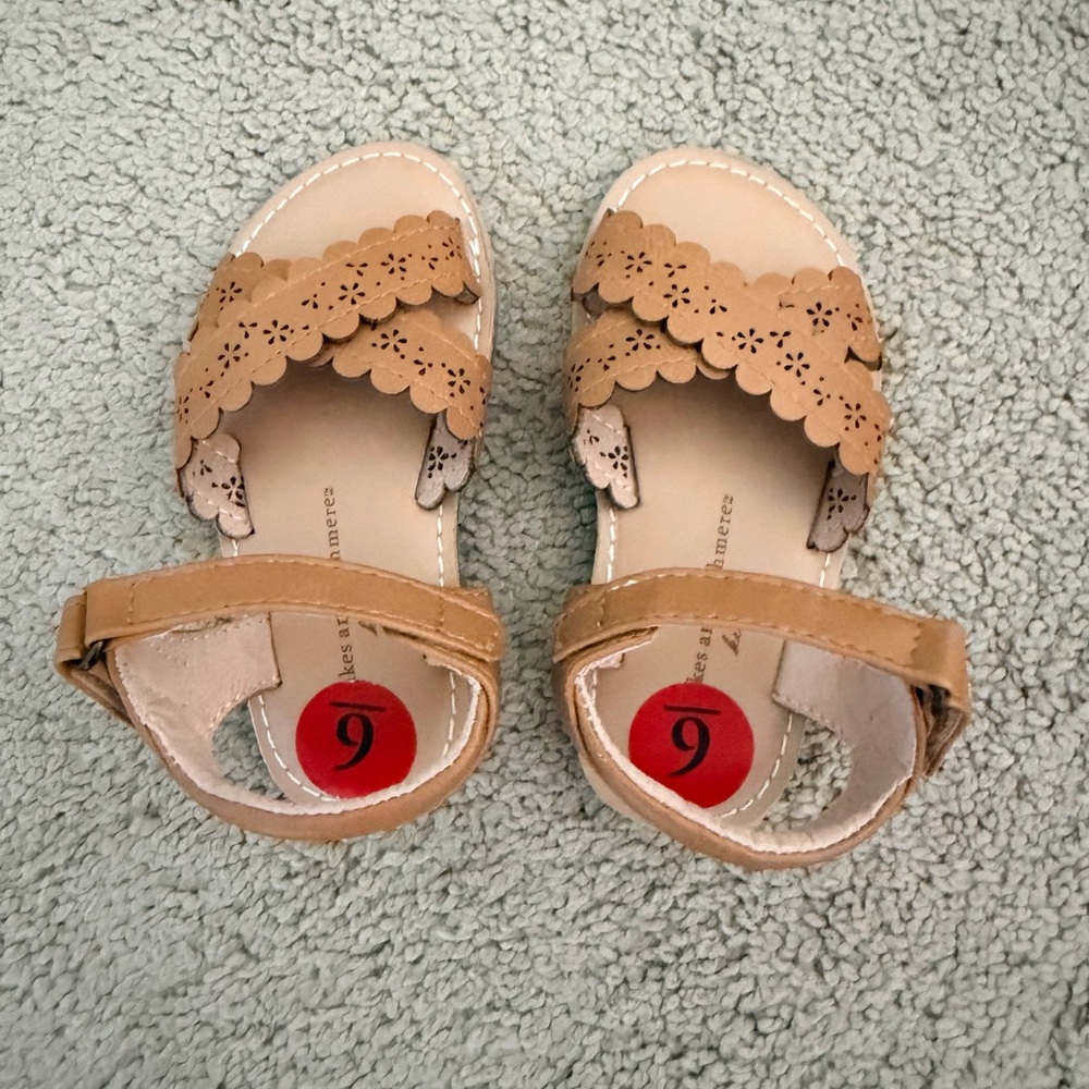 Cupcake & Cashmere Sandals